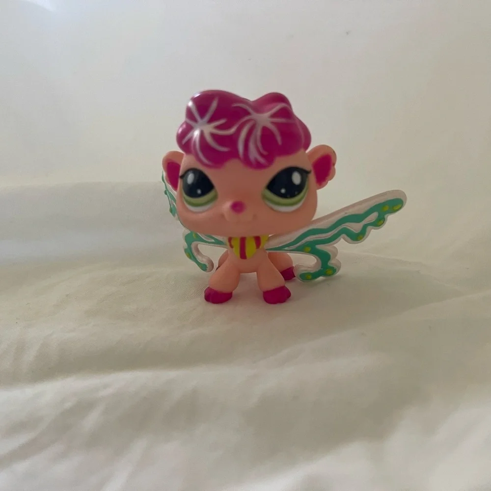 Littlest Pet Shop FAIRY #2706 - Authentic